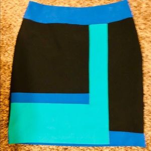 Like new! dress skirt. Beautiful.